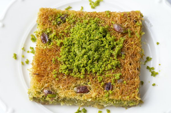 How to Create a Gourmet Grilled Vegetable Platter with Balsamic Glaze?